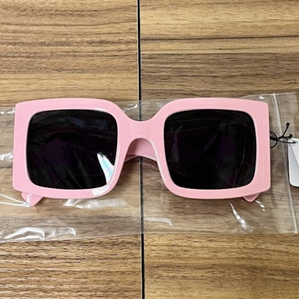 BABY PINK SUNGLASSES